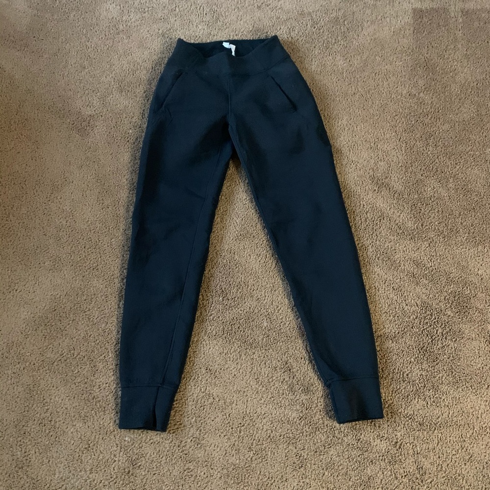 Lululemon black space joggers